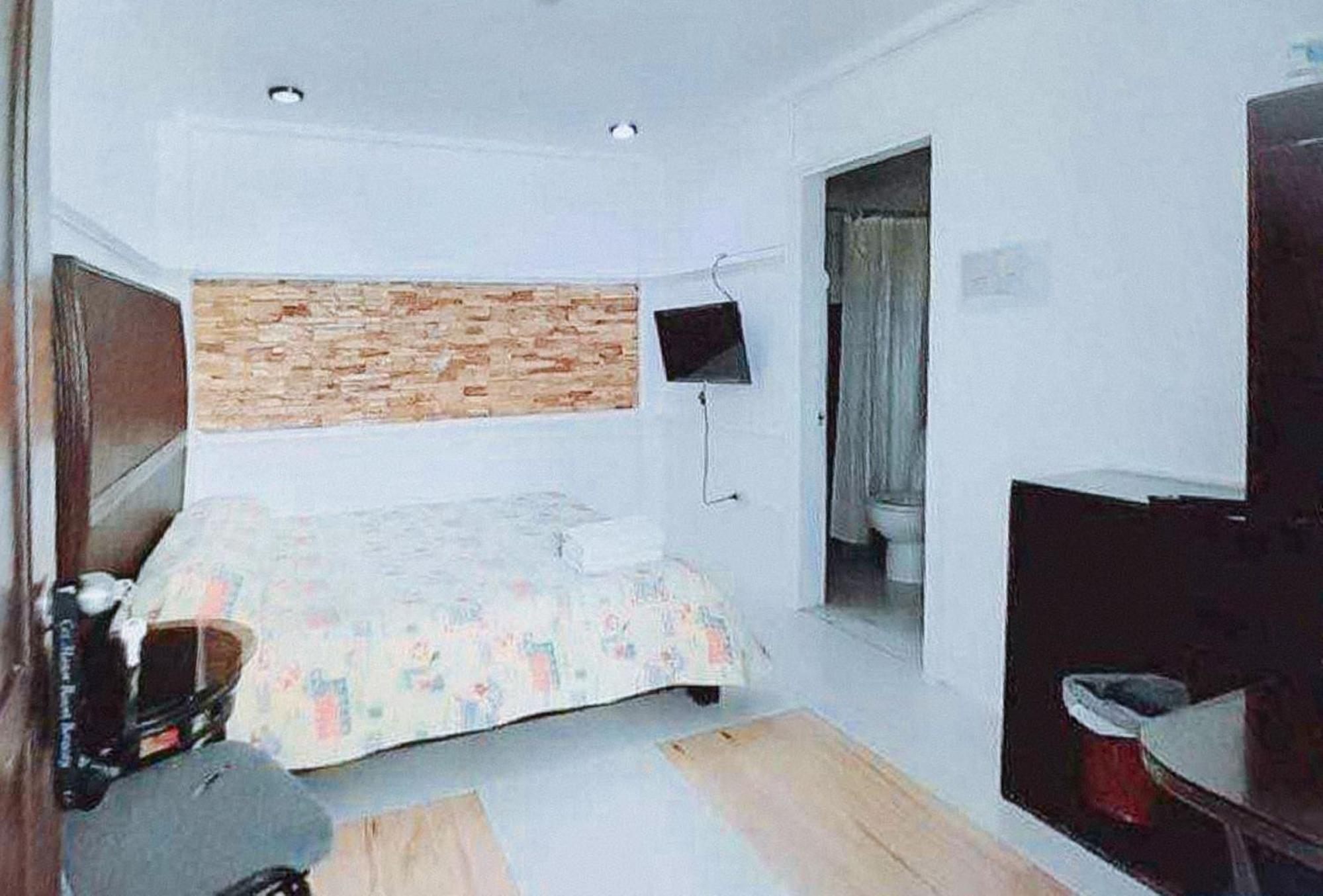 Reddoorz At Lfamili Hotel Boracay Balabag  Exterior photo